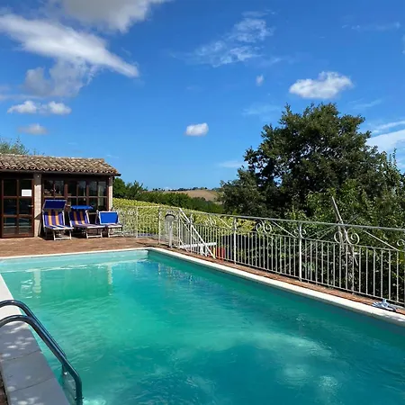 In Casale Con Piscina Venkovský dům